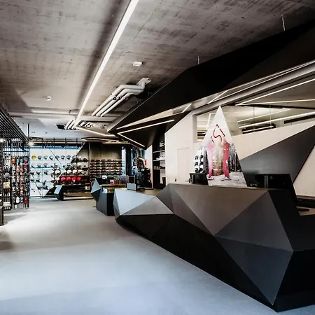 Joann & شقة فندقية 4*