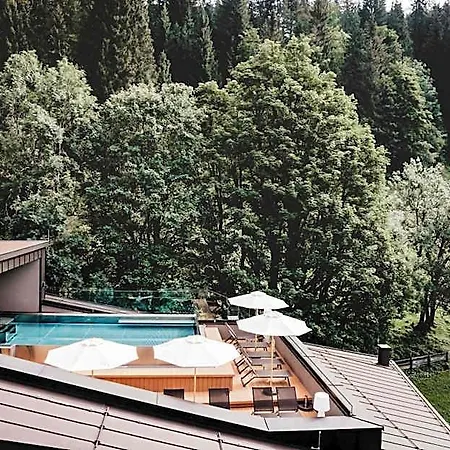 Hotel apartamentowy Joann &